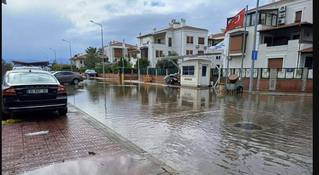 İzmir için kritik uyarı: Olası depremde deniz kentin içine girecek 5